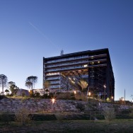 Hotel de ville - Architecte : J. Nouvel & F. Fontes