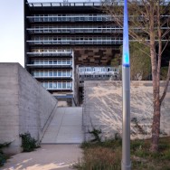 Hotel de ville - Architecte : J. Nouvel & F. Fontes