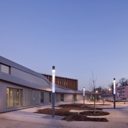 Gymnase Chatenay Malabry; Architecte aEa Engasser